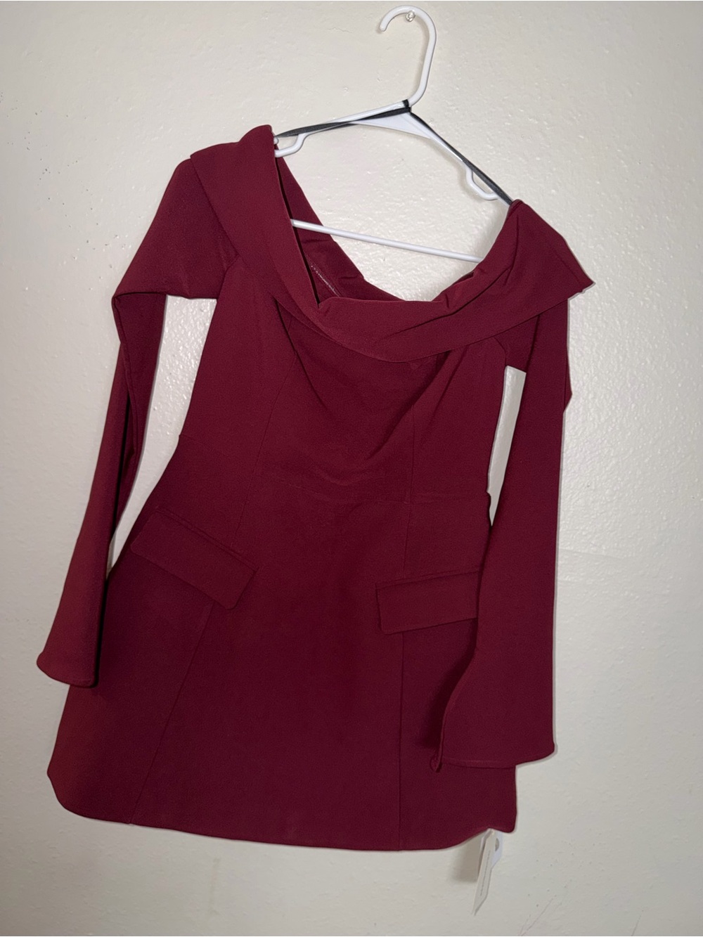 Commense Off-Shoulder Mini Dress in Deep Wine